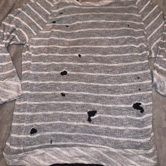 Light Grey & White Striped Distressed Knit Sweater - Picture 3 of 4